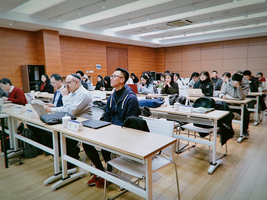 浙江大学与香港城市大学联合培养博士研究生项目宣讲及交流会顺利举行