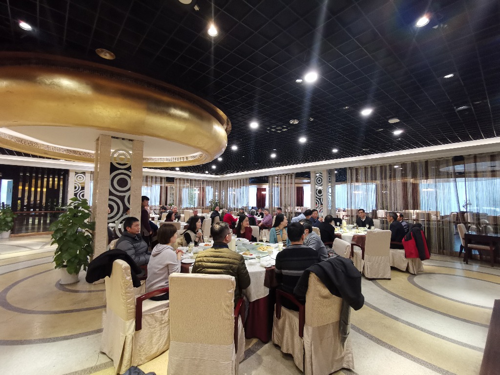 研究生院召开2020年离退休教职工新春茶话会